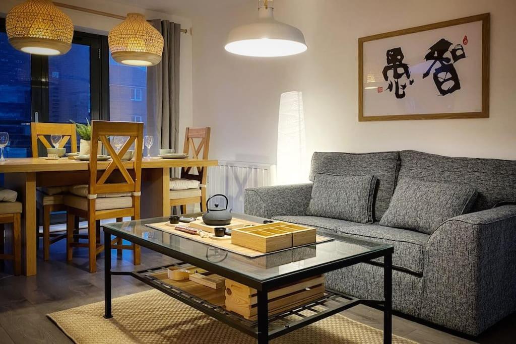 Japanese Style Muji Two-Bedroom Apt Swansea Esterno foto